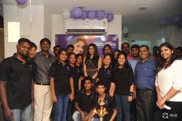 Adah Sharma Launches Naturals Salon at Pragathi Nagar